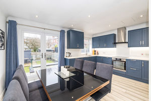 Kitchen- click for photo gallery